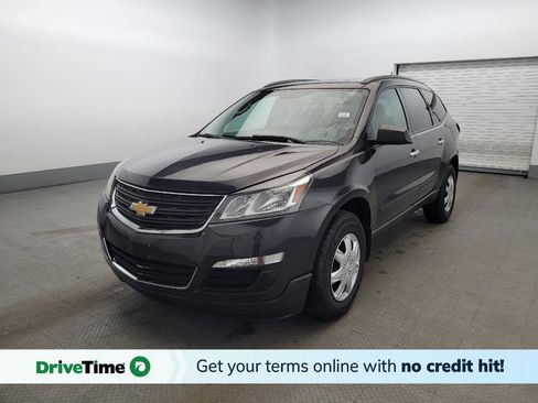 Used 2017 Chevrolet Traverse LS image 1