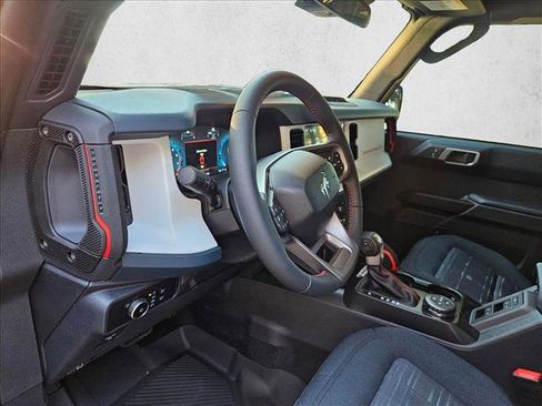 New 2026 Ford Bronco Heritage Edition AWD/4WD image 3