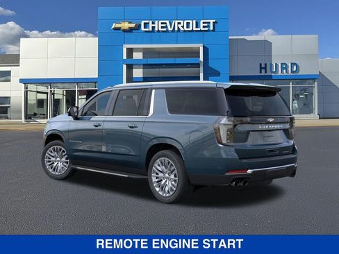 New 2026 Chevrolet Suburban Premier image 4