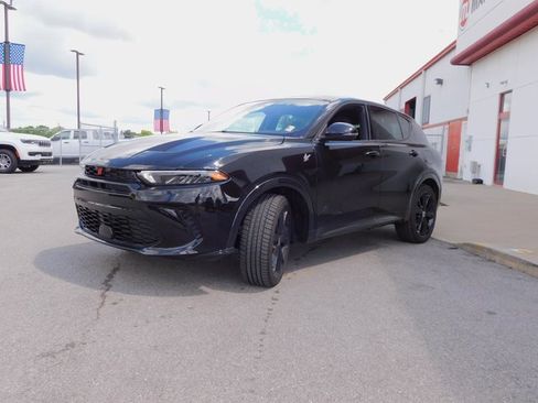 New 2024 Dodge Hornet R/T Plus w/ Track Pack image 4