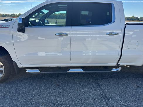 Used 2019 Chevrolet Silverado 1500 LTZ w/ LTZ Premium Package image 9