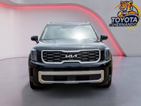 Used 2025 Kia Telluride S AWD/4WD image 2