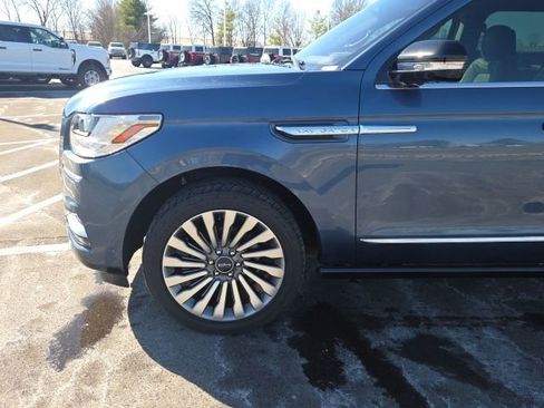 Used 2020 Lincoln Navigator Reserve w/ Luxury Package AWD/4WD image 17