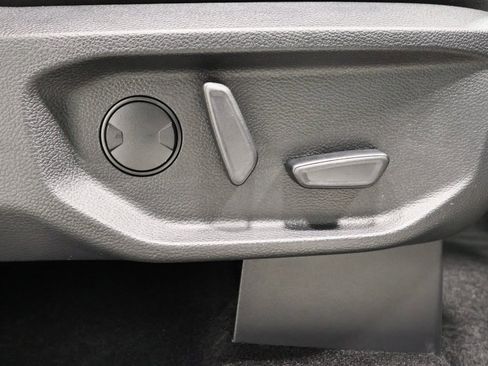 New 2025 Ford Ranger Raptor image 17