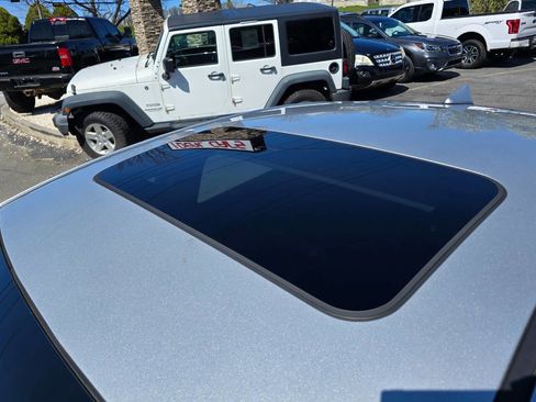 Used 2019 Hyundai Elantra Value Edition w/ Cargo Package image 9