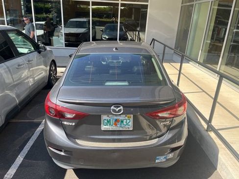 Used 2016 MAZDA MAZDA3 i Grand Touring FWD image 6