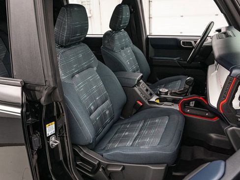 Certified 2024 Ford Bronco Heritage Edition image 29