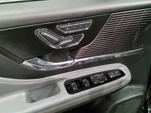 Used 2022 Lincoln Corsair AWD w/ Equipment Group 101A image 31