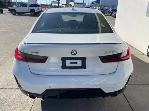 New 2026 BMW 330i xDrive Sedan w/ M Sport Package image 4
