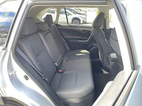 Used 2025 Toyota RAV4 LE AWD/4WD image 21