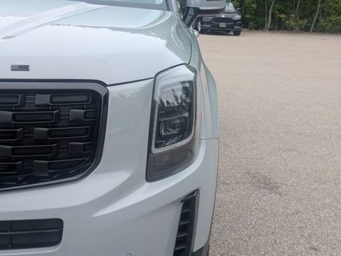 Used 2022 Kia Telluride SX w/ SX Prestige Package AWD/4WD image 13