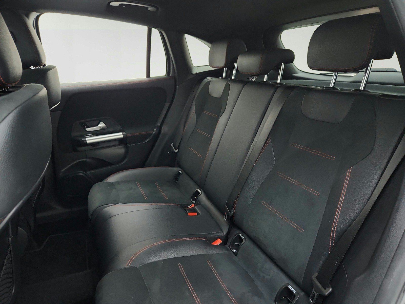 Used 2023 Mercedes-Benz GLA 250 image 26