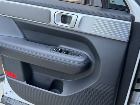 Certified 2025 Hyundai Santa Fe SEL image 21