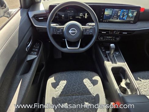 New 2026 Nissan Kicks SV w/ Cold Weather Package FWD image 9