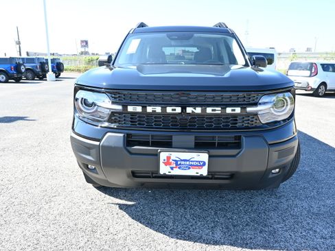 New 2025 Ford Bronco Sport Outer Banks image 9