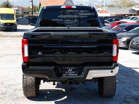 Used 2018 Ford F250 King Ranch w/ King Ranch Ultimate Package image 14