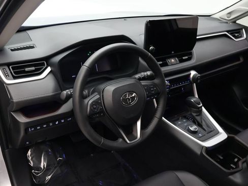 Certified 2025 Toyota RAV4 Limited w/ Advanced Technology Package AWD/4WD image 15