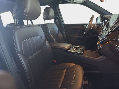 Used 2019 Mercedes-Benz GLS 450 4MATIC image 10