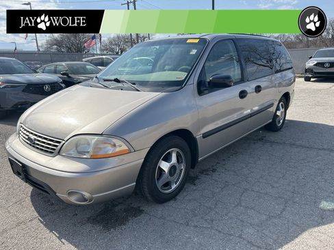 Used 2002 Ford Windstar LX image 1