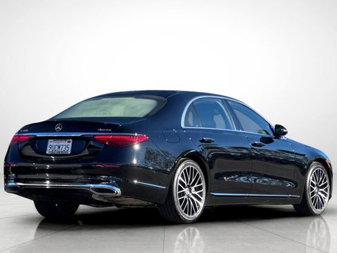 Certified 2025 Mercedes-Benz S 580 4MATIC Sedan image 3