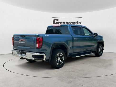Used 2024 GMC Sierra 1500 Pro w/ Pro Value Package AWD/4WD image 5