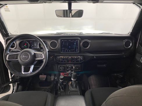 Used 2022 Jeep Wrangler Unlimited Rubicon 4xe w/ Cold Weather Group image 14