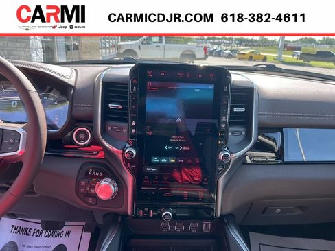 New 2026 RAM 1500 Laramie AWD/4WD image 29
