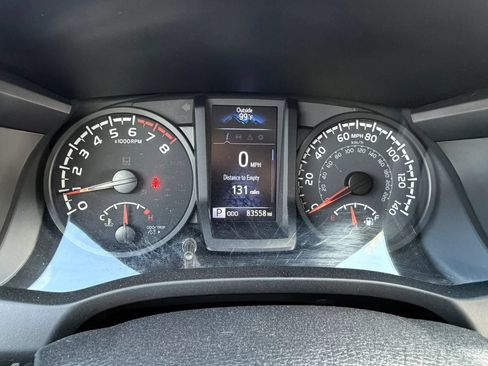 Used 2021 Toyota Tacoma SR AWD/4WD image 29
