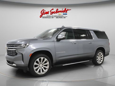 Used 2021 Chevrolet Suburban Premier AWD/4WD image 2