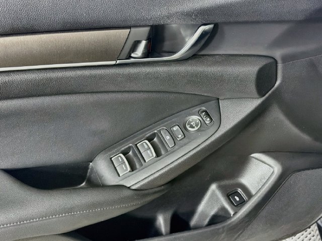 Used 2019 Honda Accord LX image 20