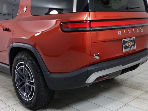 Used 2025 Rivian R1S Adventure AWD/4WD image 41