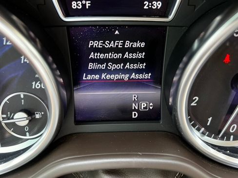 Used 2015 Mercedes-Benz GL 450 4MATIC image 43