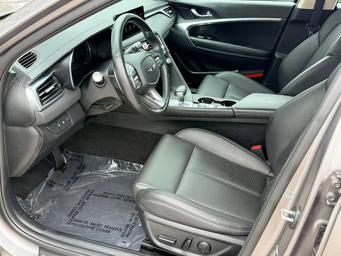 Used 2025 Genesis G70 2.5T AWD/4WD image 40