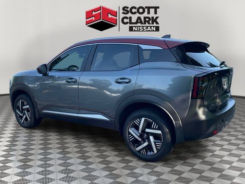 Used 2026 Nissan Kicks SV FWD image 4