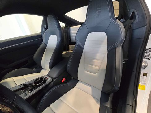 Used 2025 Porsche 911 Turbo S AWD/4WD image 5