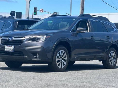 Used 2022 Subaru Outback Premium AWD/4WD image 7