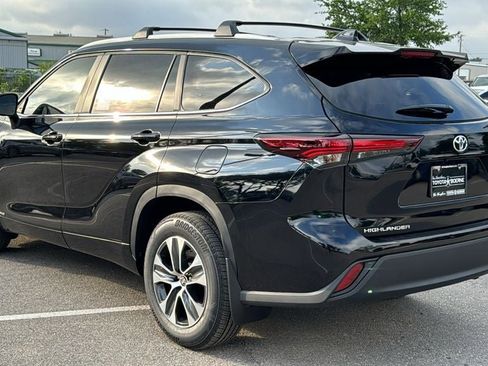 New 2026 Toyota Highlander XLE AWD/4WD image 6