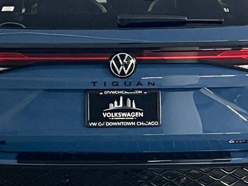 New 2026 Volkswagen Tiguan SE R-Line AWD/4WD image 36