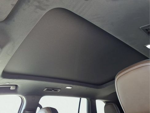 New 2026 GMC Acadia Denali Ultimate w/ LPO, Floor Liner Package FWD image 20