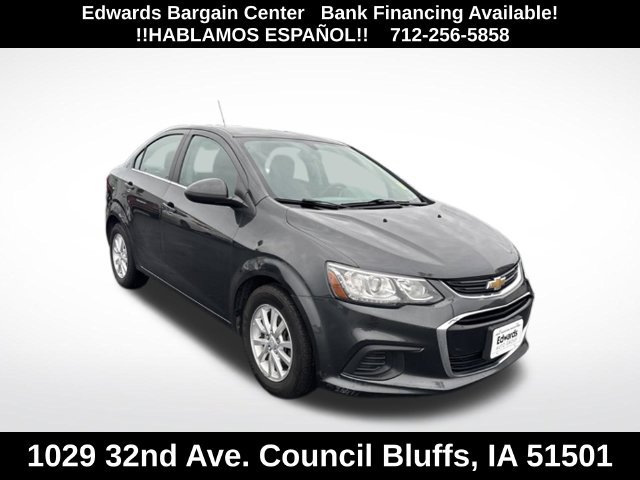Used 2017 Chevrolet Sonic LT FWD image 1