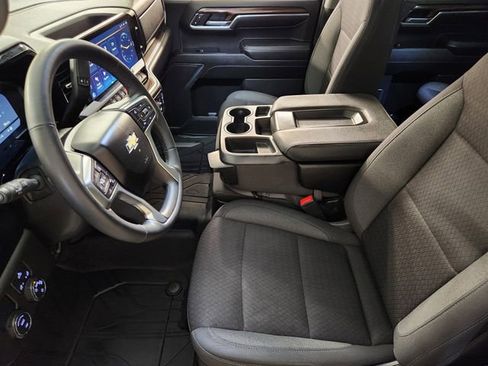 Used 2023 Chevrolet Silverado 1500 LT RWD image 14