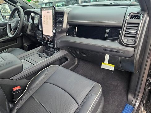 New 2026 RAM 3500 Limited image 20