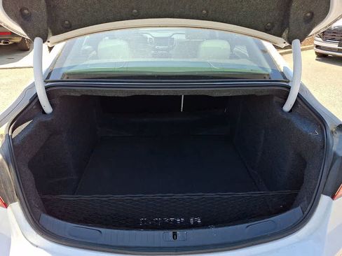 Used 2018 Chevrolet Impala LT w/ LT Leather Package image 29