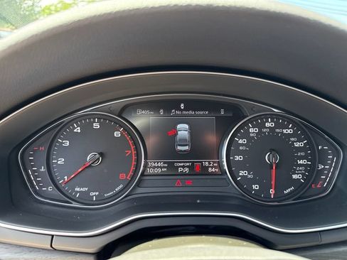 Used 2024 Audi A4 2.0T Premium AWD/4WD image 19