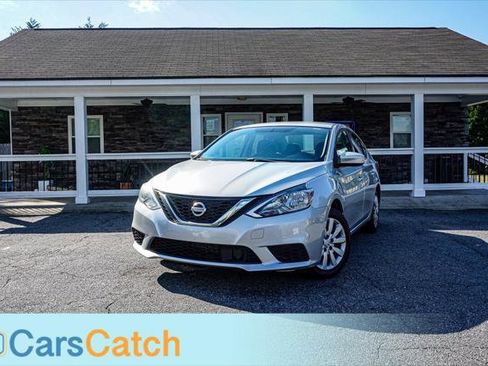 Used 2019 Nissan Sentra S image 1