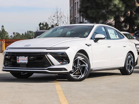 New 2026 Hyundai Sonata SEL image 1
