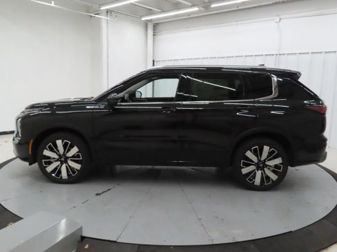 New 2026 Mitsubishi Outlander SEL FWD image 7