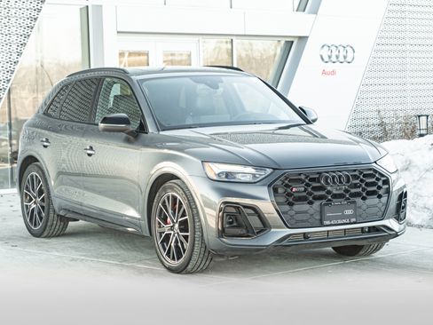 Certified 2022 Audi SQ5 Premium Plus w/ Premium Plus Package image 2