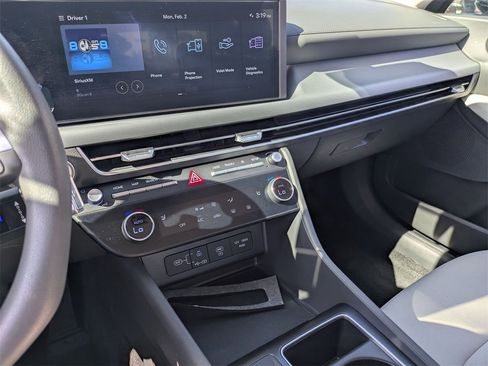 Used 2025 Hyundai Sonata SEL image 20