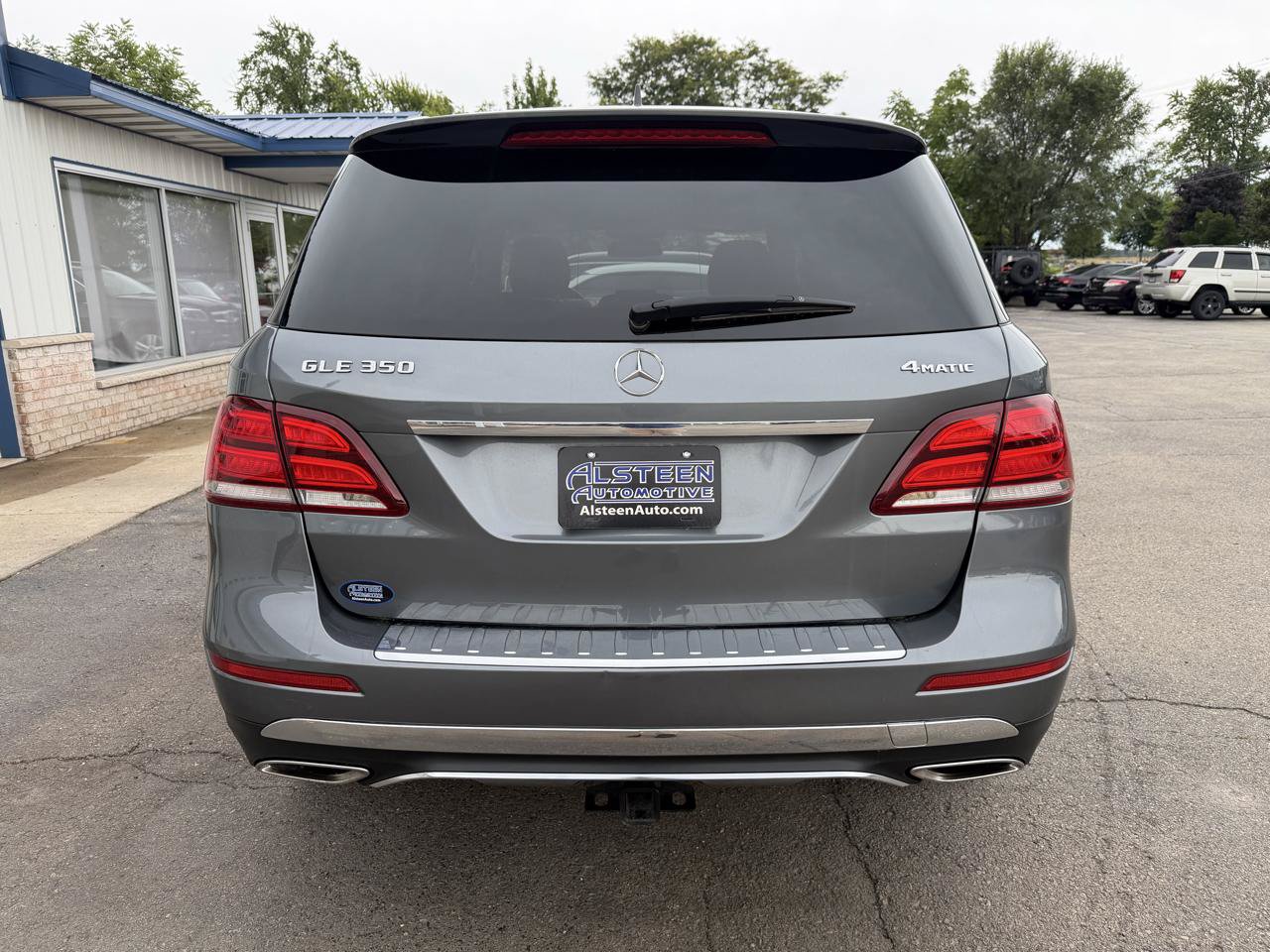 Used 2017 Mercedes-Benz GLE 350 4MATIC image 4